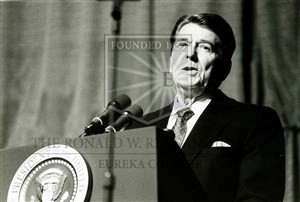 Image description is not available for 1984.125